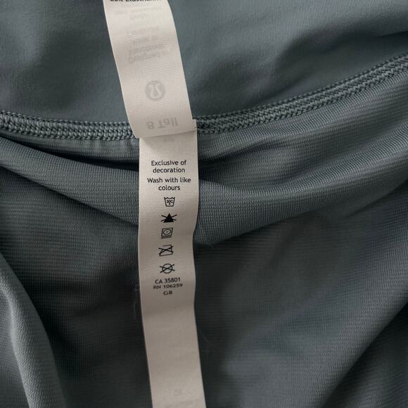 Lululemon Speed Up Athletic Shorts in Kaleidofloral Multi / Blue Cast 8 Tall - Picture 12 of 14